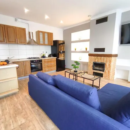 Kominek Апартаменты Гижицко